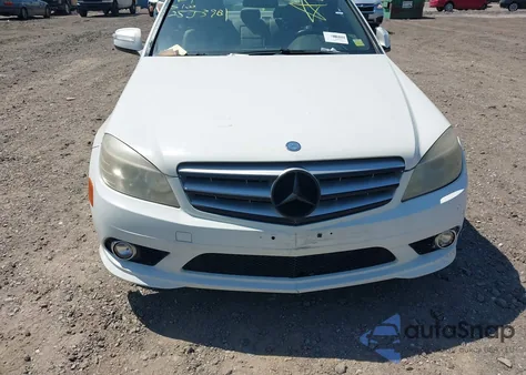 2008 Mercedes-Benz C 300 Luxury 4Matic/Sport 4Matic из США, поврежденный, VIN WDDGF81X68F062900